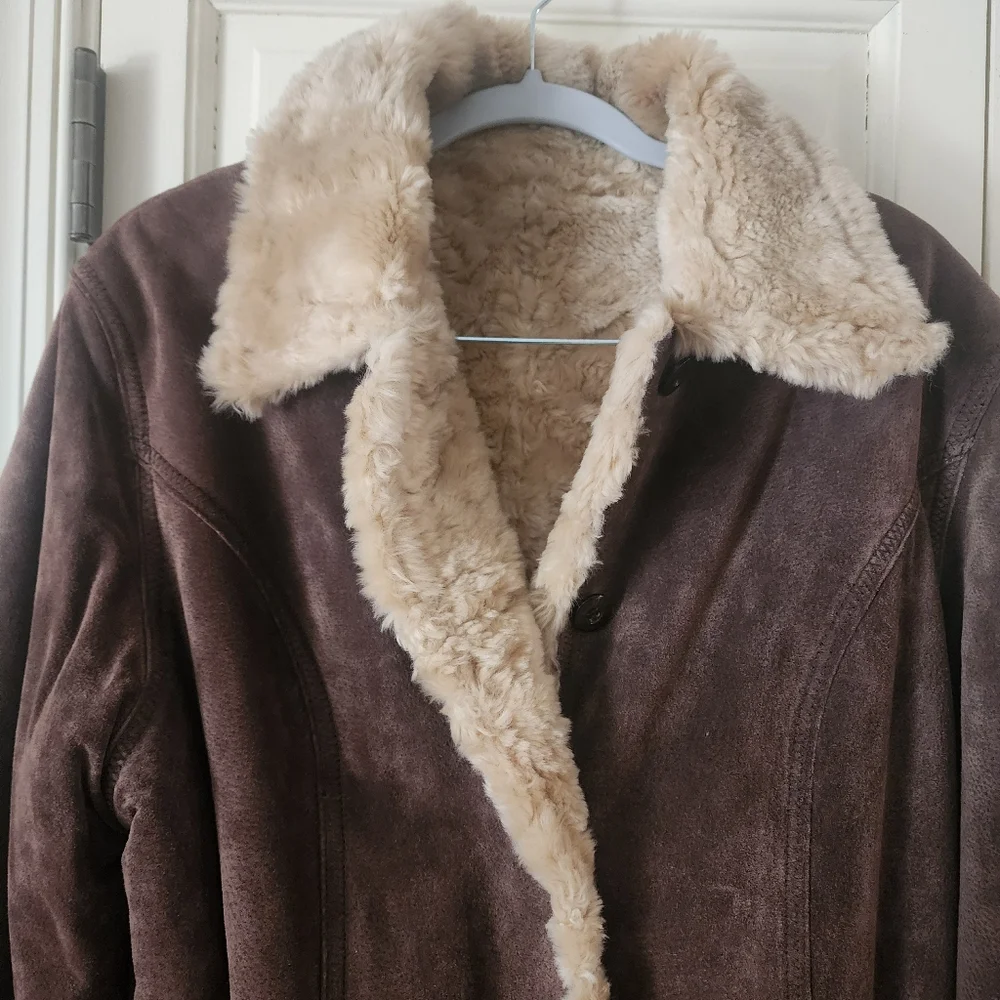 Wilsons Leather Tan Shearling Jacket.pit To Pit 21"lenght 36"never worn. - Picture 6 of 11
